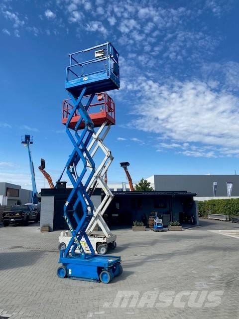 SkyJack SJ III 3219 Ножични работни платформи