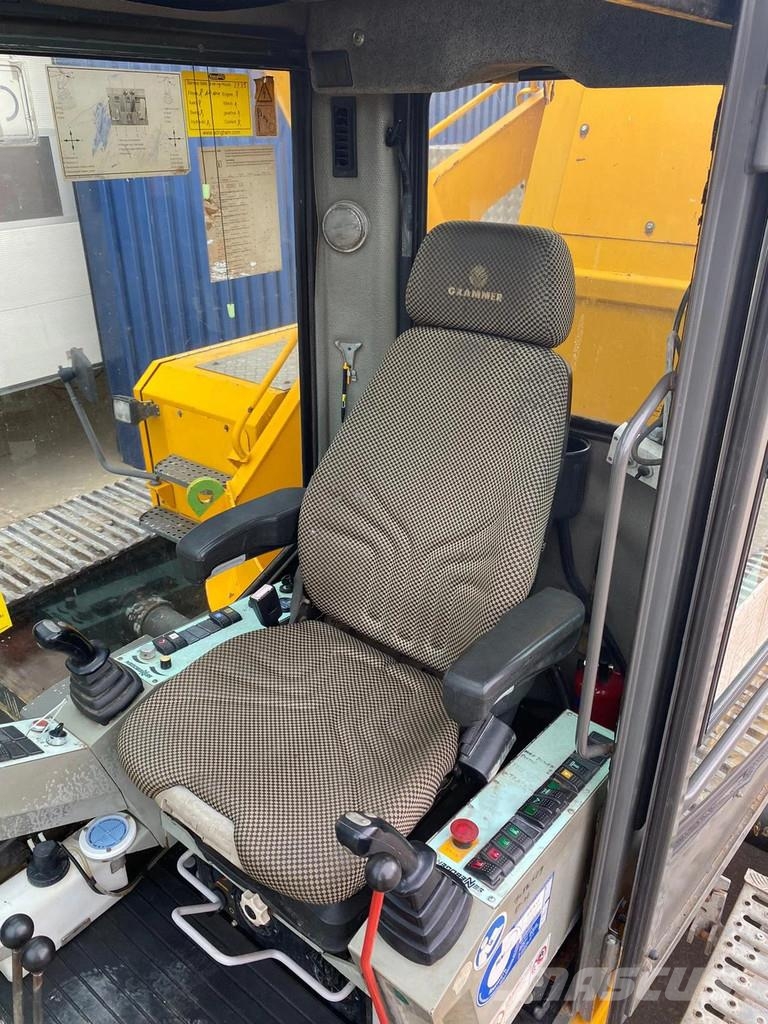 Sennebogen 683R Kāpurķēžu ceļamkrāni