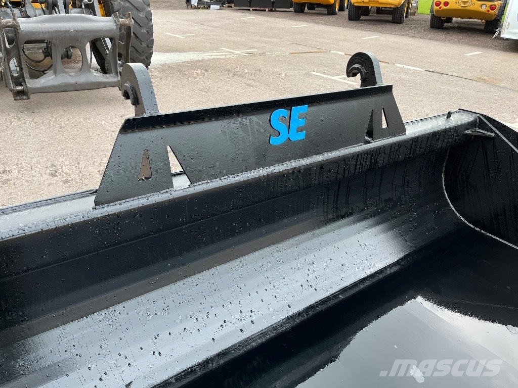 SE Equipment Planeringskopa Stora BM 28000:-+m Bakken