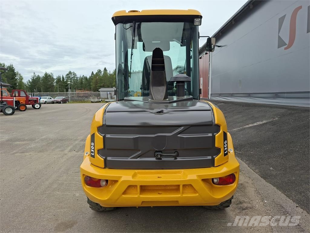 Volvo L30G Cargadoras sobre ruedas