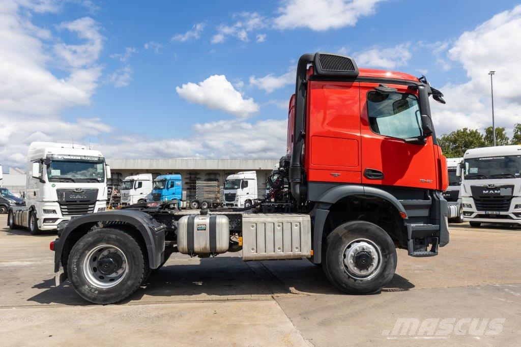 Mercedes-Benz AROCS 1840 AS - 4X4 (cardan)+MANUAL+KIPHYDR. Camiones tractor