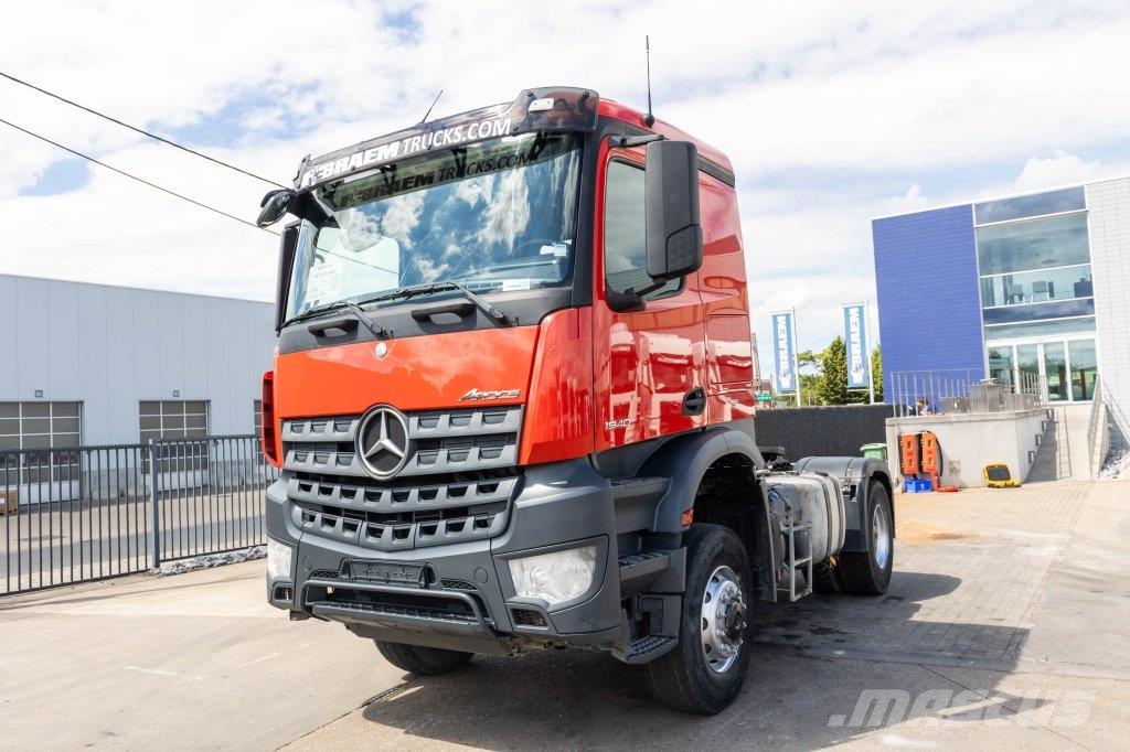 Mercedes-Benz AROCS 1840 AS - 4X4 (cardan)+MANUAL+KIPHYDR. Camiones tractor