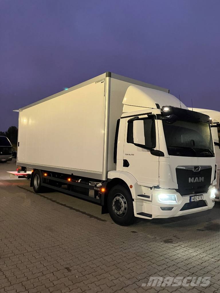 MAN TGM 18.290 4X2 Bakwagens met gesloten opbouw