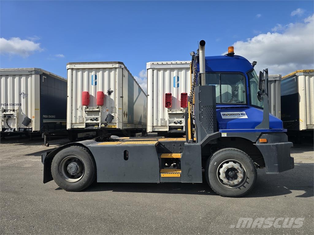 Kalmar T2i Trattori portuali