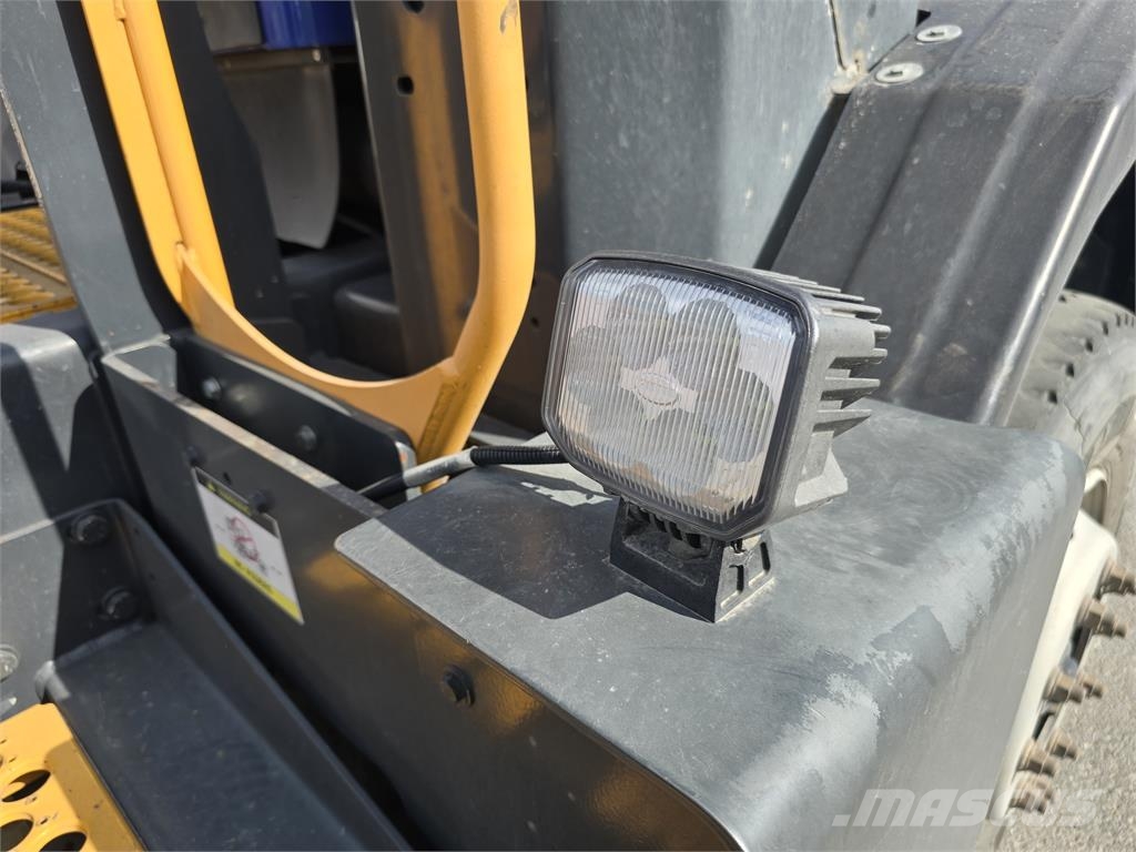 Kalmar T2i Trattori portuali