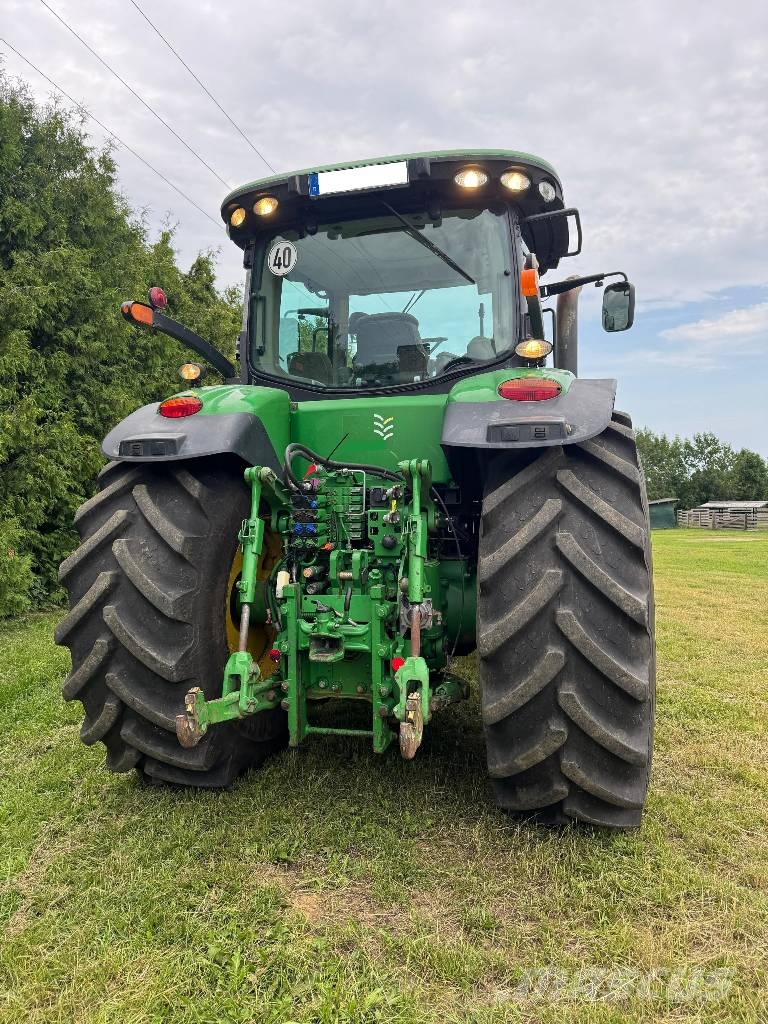 John Deere 7260R 曳引機