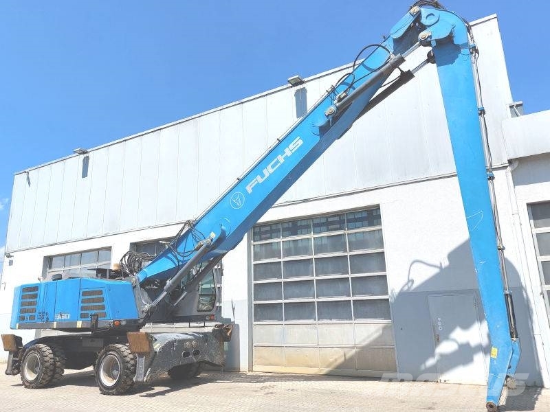 Fuchs MHL 360 F Waste / industry handlers
