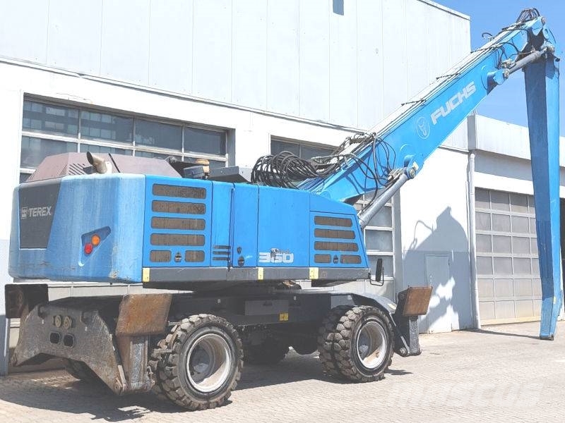 Fuchs MHL 360 F Waste / industry handlers