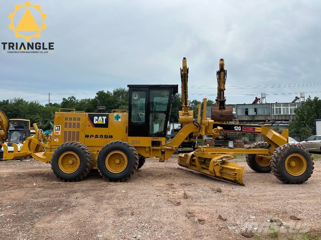 CAT 12 G Greideriai