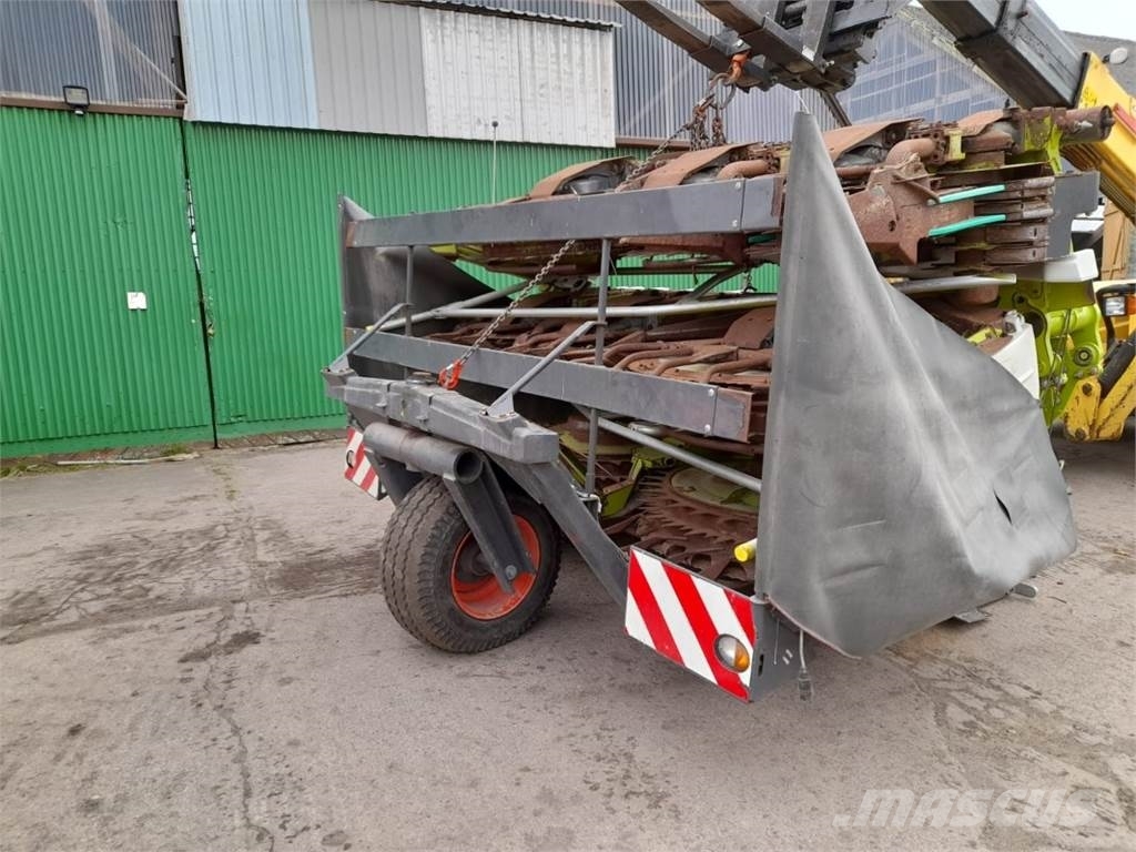 CLAAS ORBIS 900 AC TS Pro ماكينات زراعية - غير ذلك