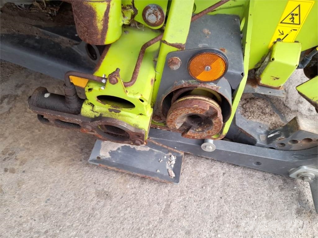 CLAAS ORBIS 900 AC TS Pro ماكينات زراعية - غير ذلك