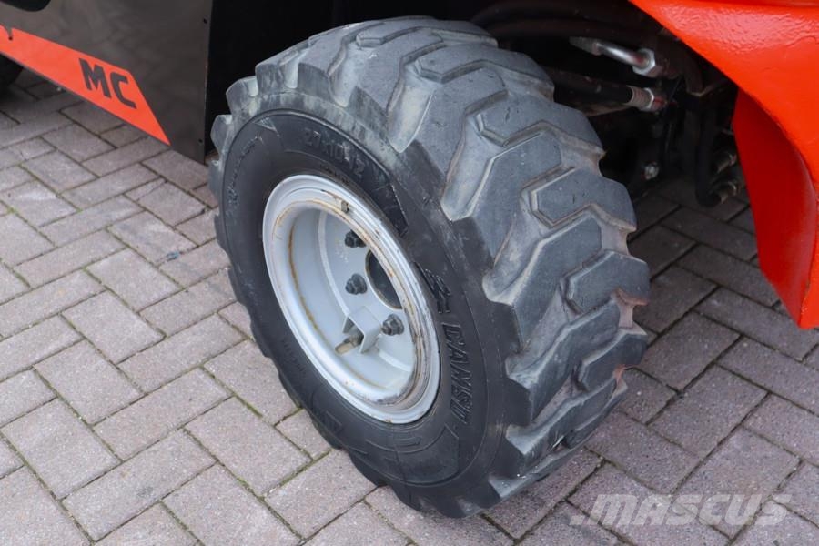 Manitou MC25-4 Valid Inspection, *Guarantee! Diesel, 4x4 D Montacargas todo terreno