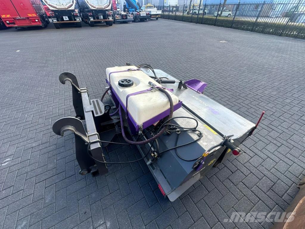 Terex TL 160 +HOOGKIEPBAK+HYDRAULISCHE+VEEGBORSTEL Hjullastare