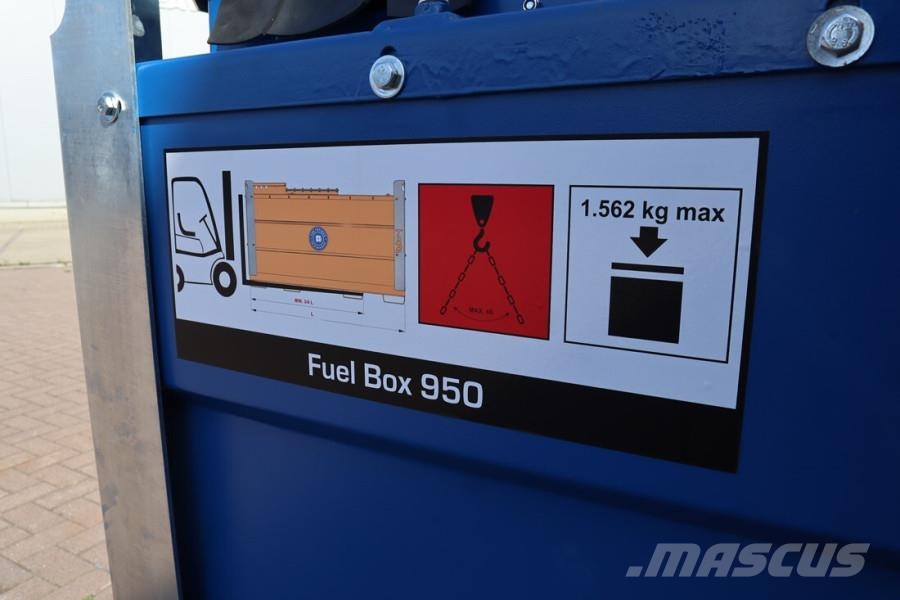  TAB 950 Compact 950 Liter Fuel Box صهاريج الوقود والصهاريج الإضافية
