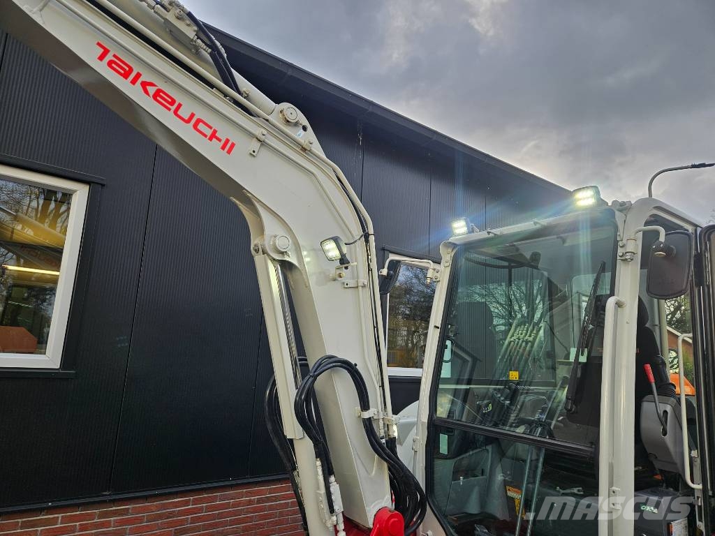 Takeuchi TB 240 Miniescavadeiras < 7t (Mini escavadeiras)