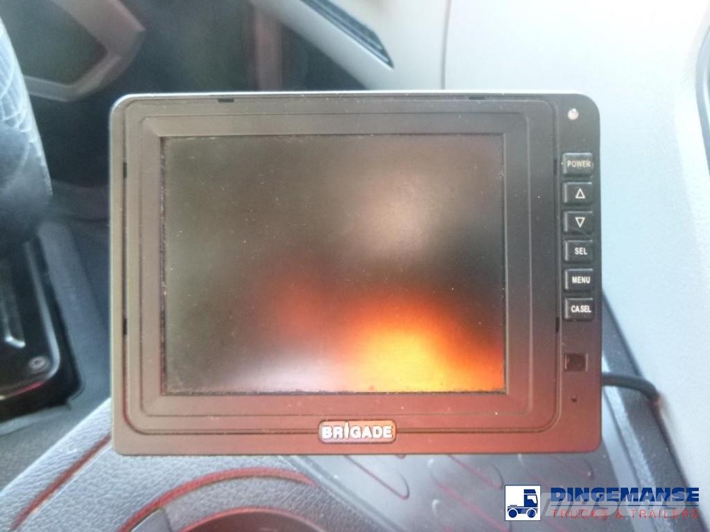 Mercedes-Benz Antos 2533 RHD 6x2 Thermoking T1000R frigo Koelwagens