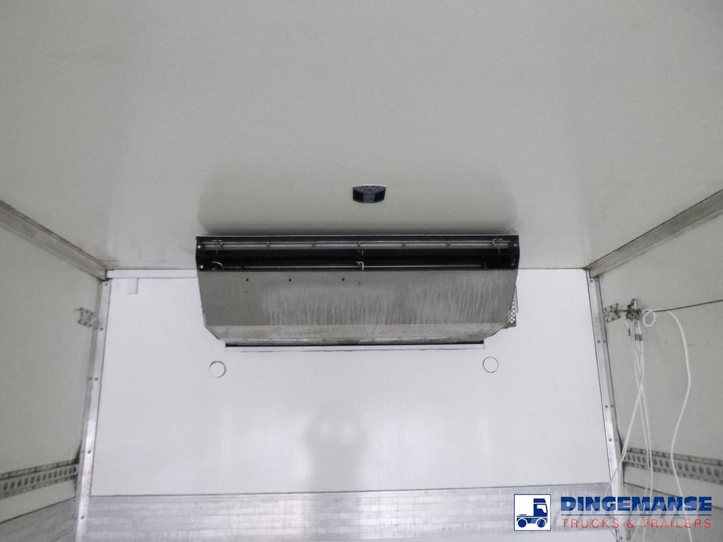 Mercedes-Benz Antos 2533 RHD 6x2 Thermoking T1000R frigo Koelwagens