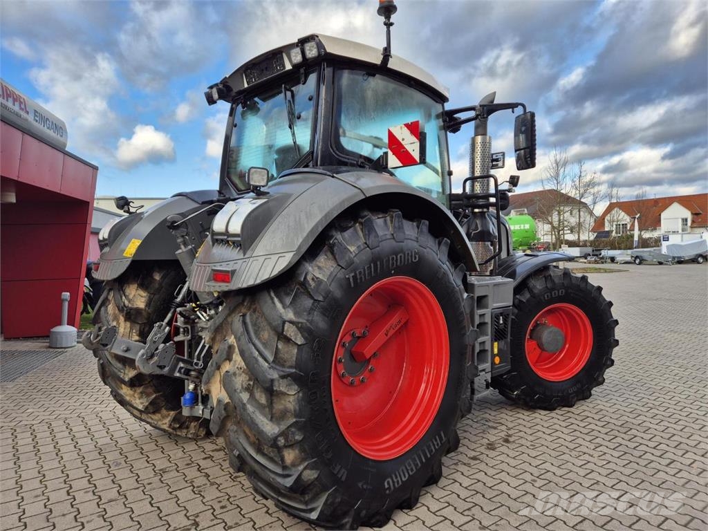 Fendt 828 Vario Profi Plus BLACK Tratores Agrícolas usados