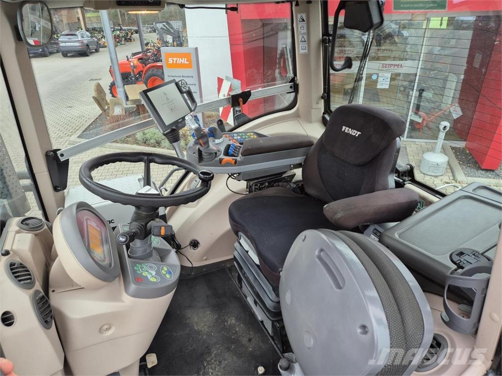 Fendt 828 Vario Profi Plus BLACK Tratores Agrícolas usados