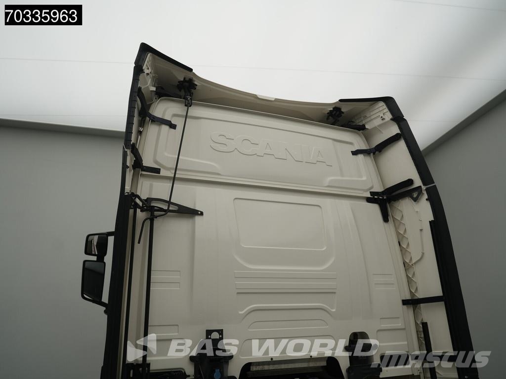 Scania R 590 6X2 V8 Retarder Liftachse Full-Air Leather N Tegljači