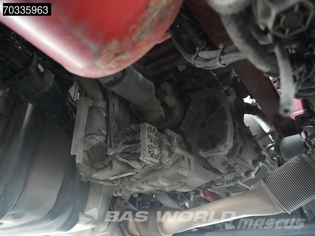 Scania R 590 6X2 V8 Retarder Liftachse Full-Air Leather N Tegljači