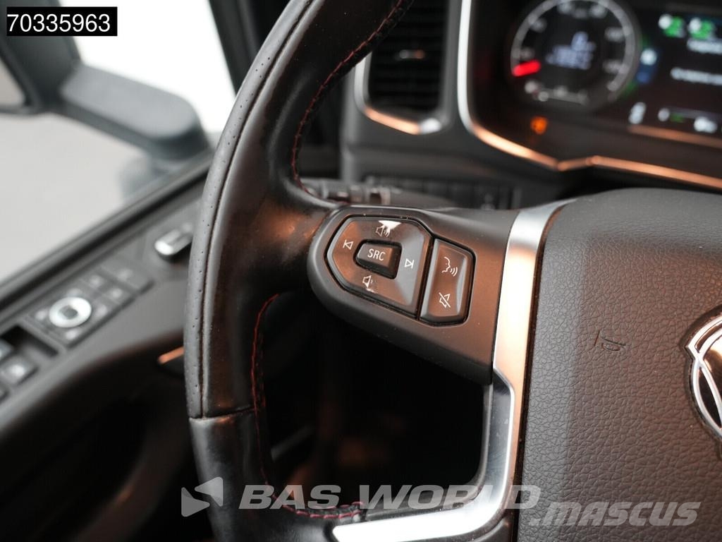 Scania R 590 6X2 V8 Retarder Liftachse Full-Air Leather N Tegljači