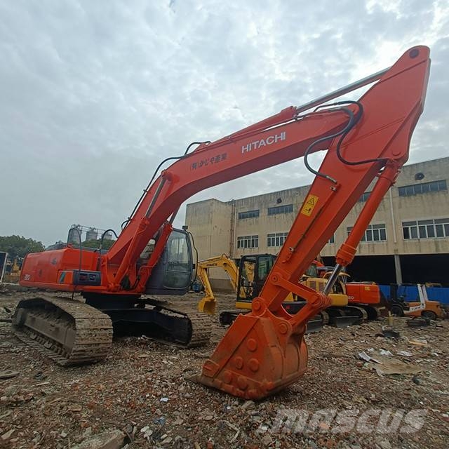 Hitachi EX 220 LC Bagri goseničarji