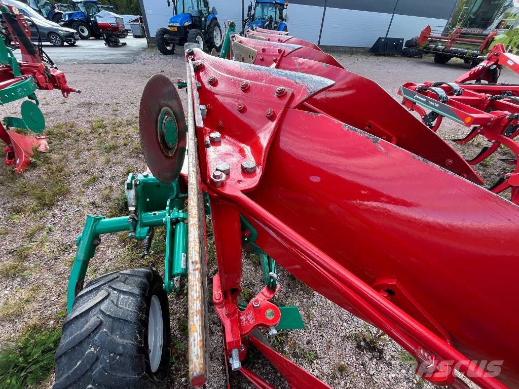 Kverneland ES-200-4 siip. -28 siipi Váltvaforgató ekék