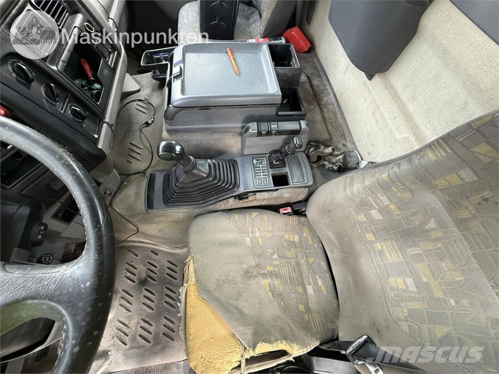 Renault Kerax 19.260 شاحنات قلابة