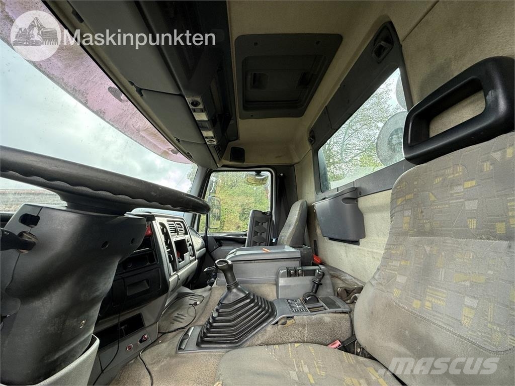 Renault Kerax 19.260 شاحنات قلابة