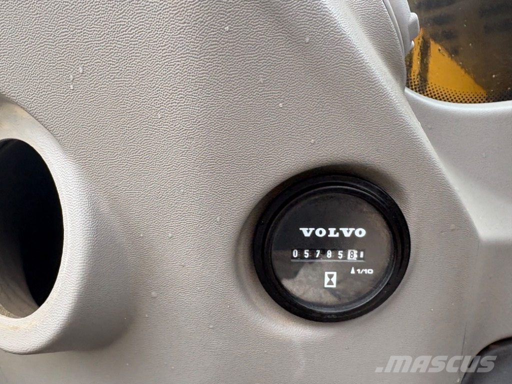 Volvo ECR 145 EL Excavadoras de cadenas