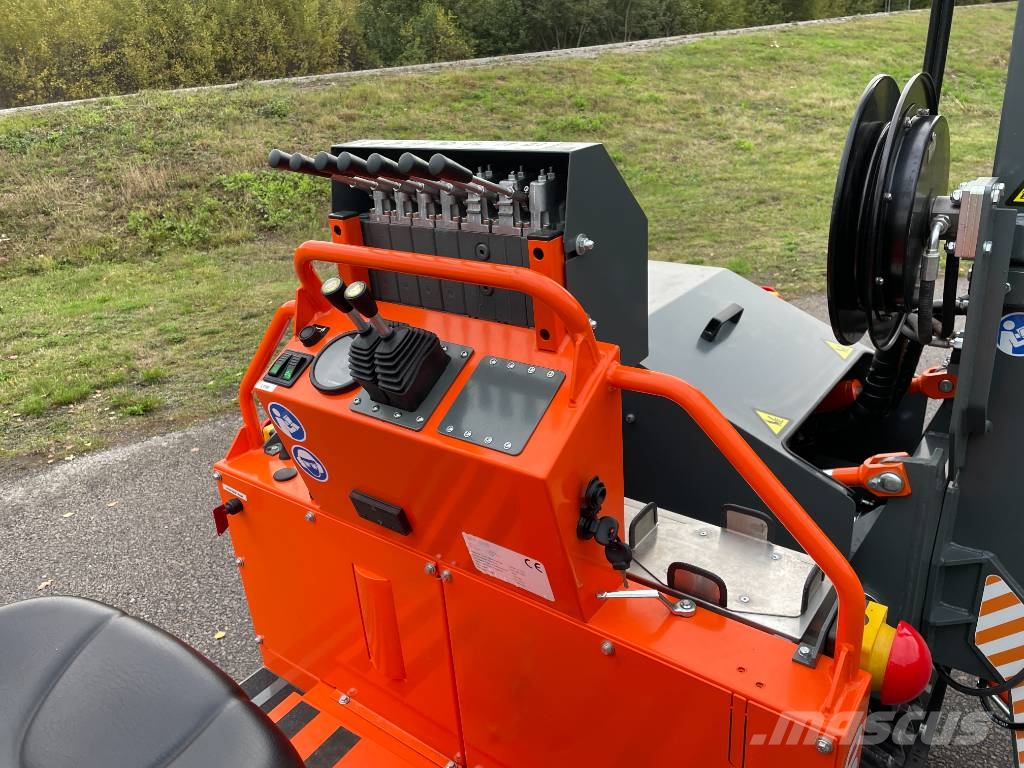  Trackhammer En larvburen stolpnedslagare Radiostyr Diesel heiblokken