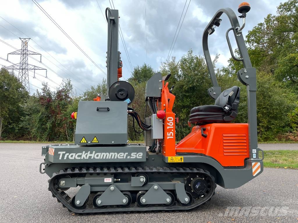  Trackhammer En larvburen stolpnedslagare Radiostyr Diesel heiblokken