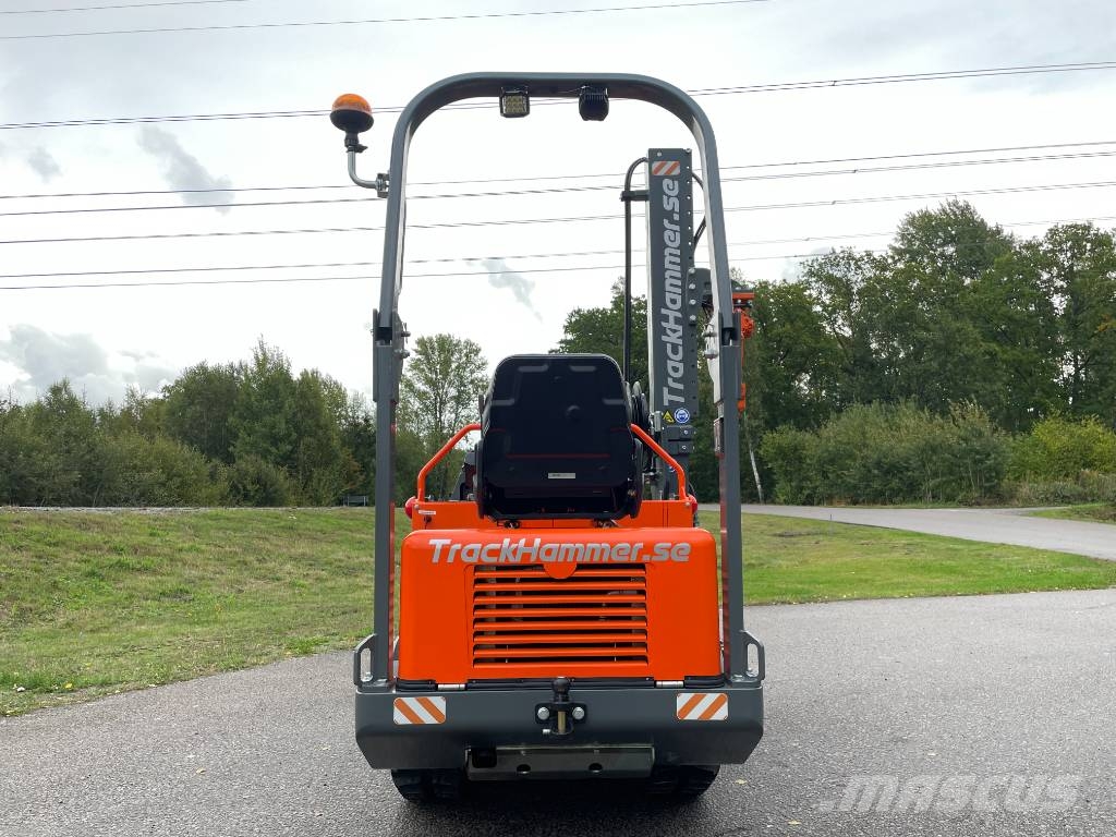  Trackhammer En larvburen stolpnedslagare Radiostyr Diesel heiblokken