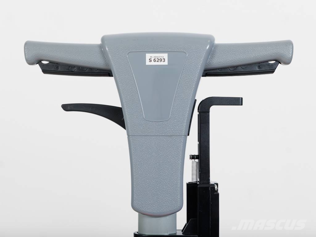 Hako Scrubmaster B12 TB380 - NEW BATTERIES 床洗浄機(スクラバー)