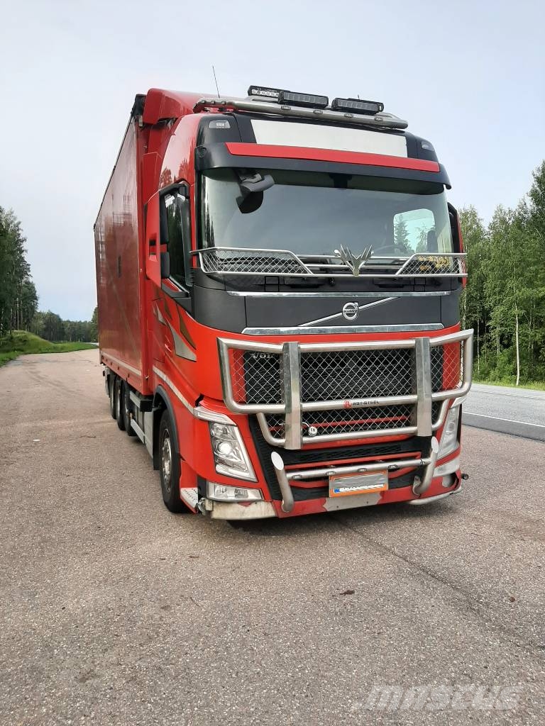 Volvo FH 13 Camiones volquete para virutas de madera