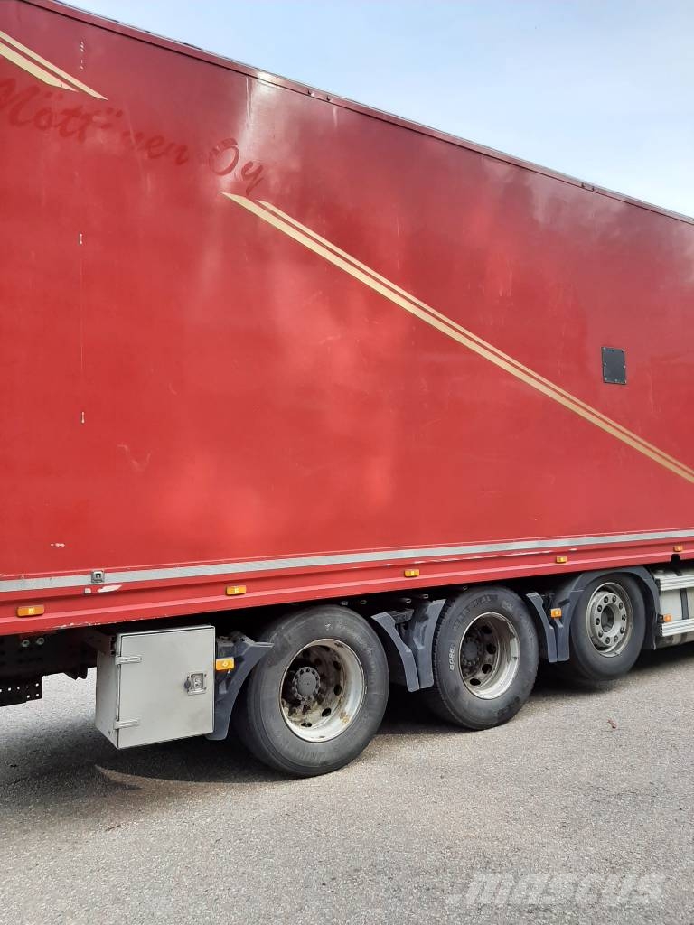 Volvo FH 13 Camiones volquete para virutas de madera