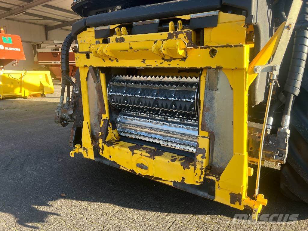 New Holland FR 650 Selbstfahrende Häcksler