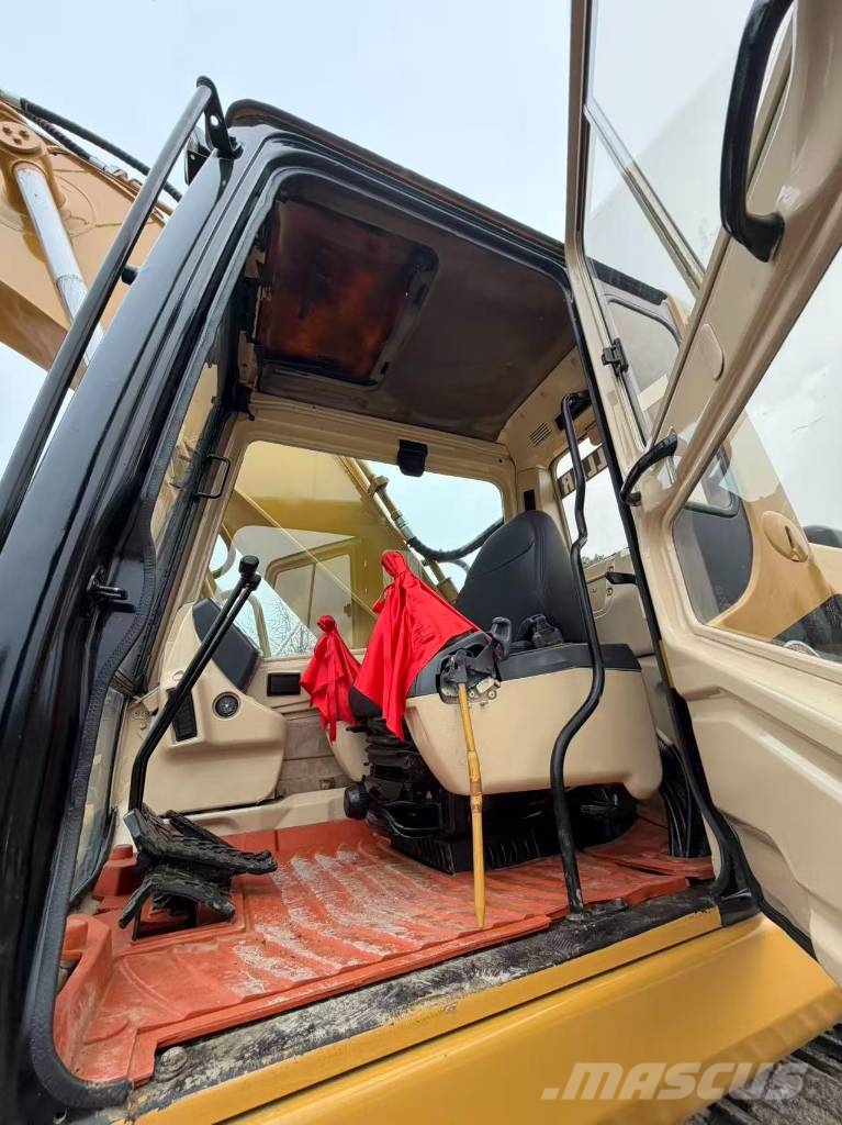 CAT 330 B L Kāpurķēžu ekskavatori