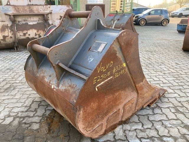  (5264) 1.35 m TL / bucket S70 Grāvju arkls