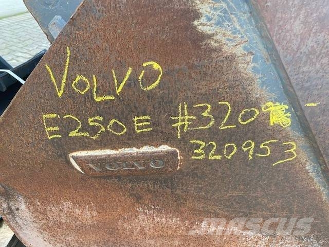  (5264) 1.35 m TL / bucket S70 Grāvju arkls