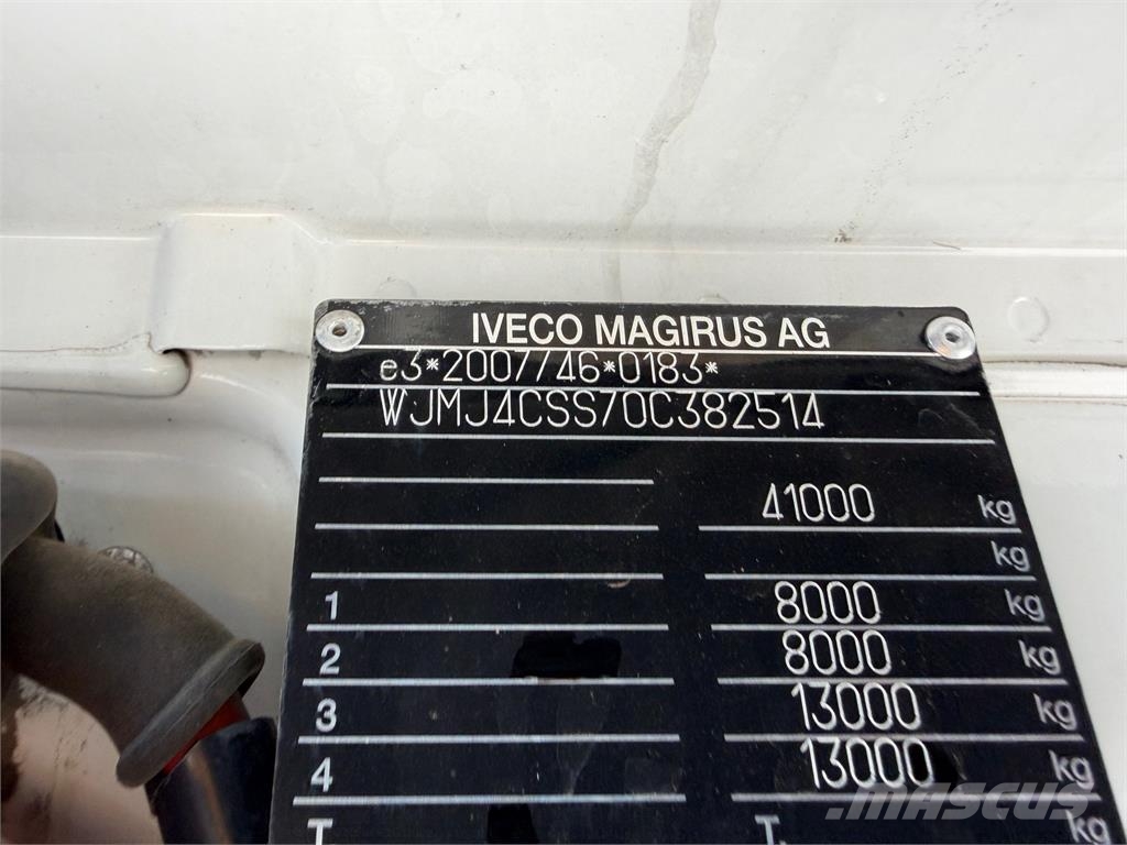 Iveco Trakker VIN 514 Camiones hormigonera