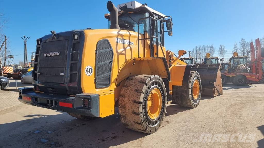 Hyundai HL 960 HD Hi-Tip لوادر بعجل