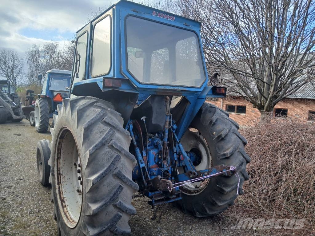 Ford 7000 Traktoriai