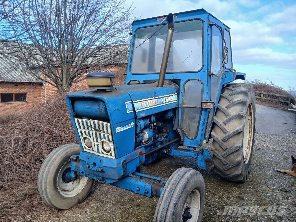 Ford 7000 Traktoriai