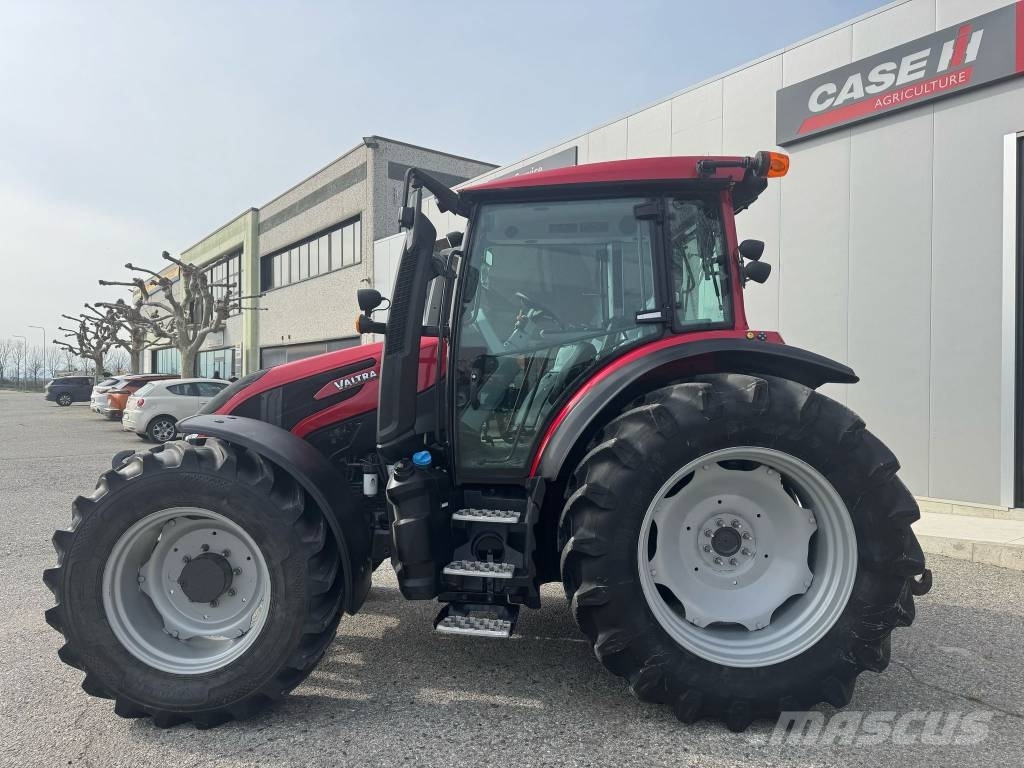 Valtra G 115 Tractores