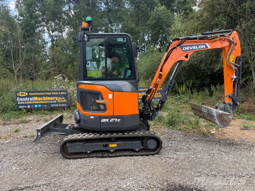 Develon DX 27 Z-7 Miniexcavadoras