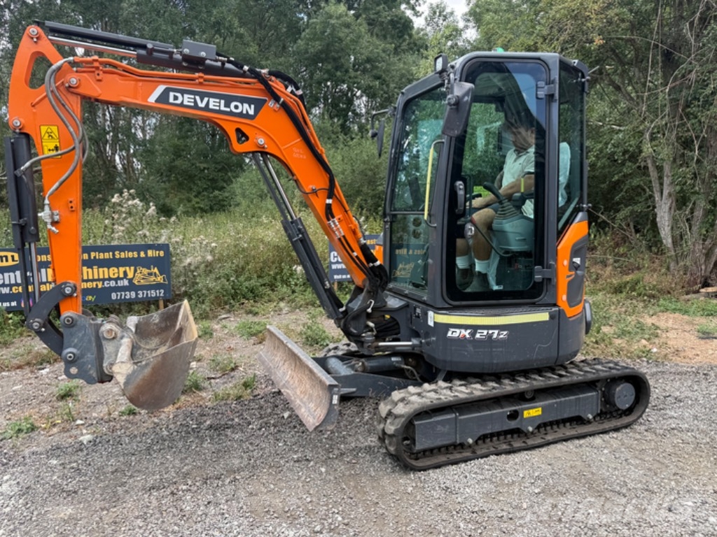 Develon DX 27 Z-7 Miniexcavadoras