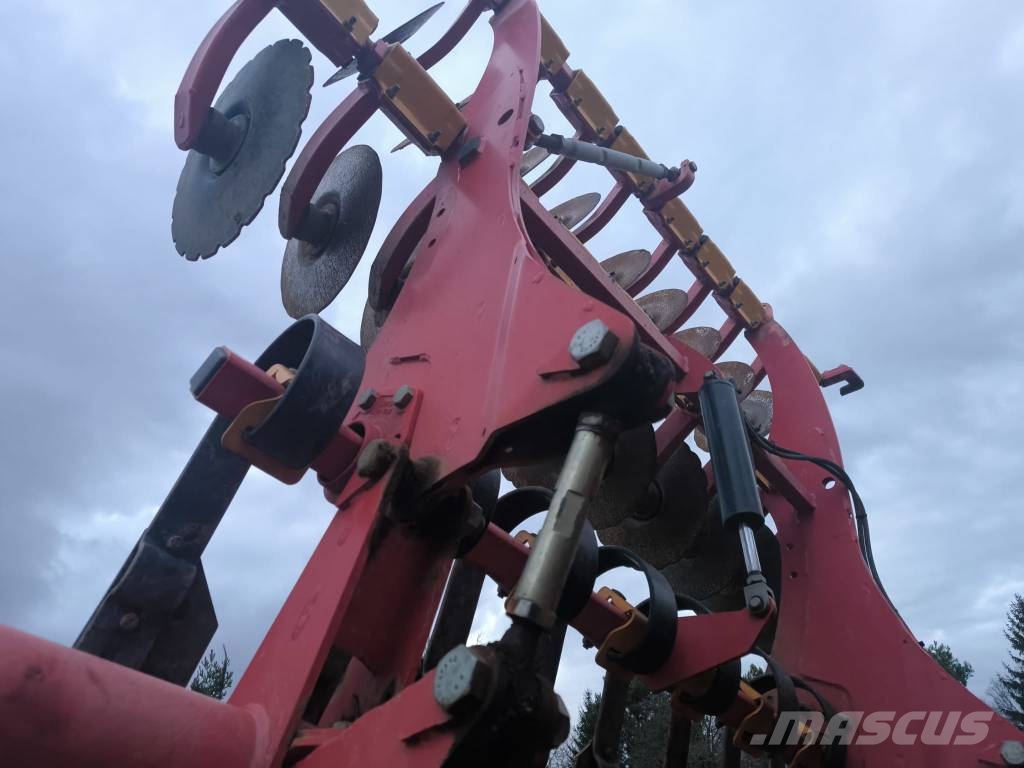 Väderstad Carrier 650 Gradas de discos