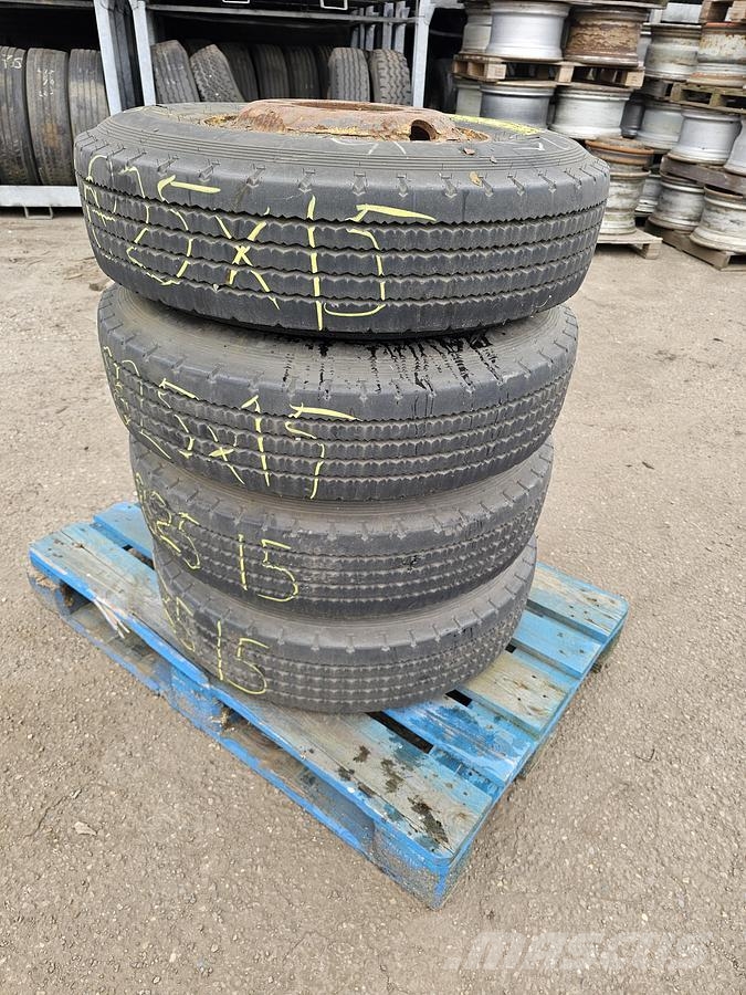 Pirelli FR 12 825/R 15 - LOWLOADER TIRES Llantas